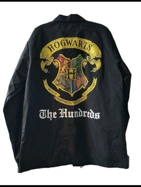 NWOT The Hundreds x Harry Potter Hogwarts Crest Coaches Jacket Black XL
